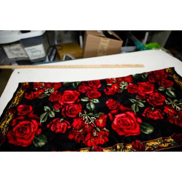 Ellen Tracy Accessories - Ellen Tracy Silk Scarf Red Roses Black gold 32"x32"
